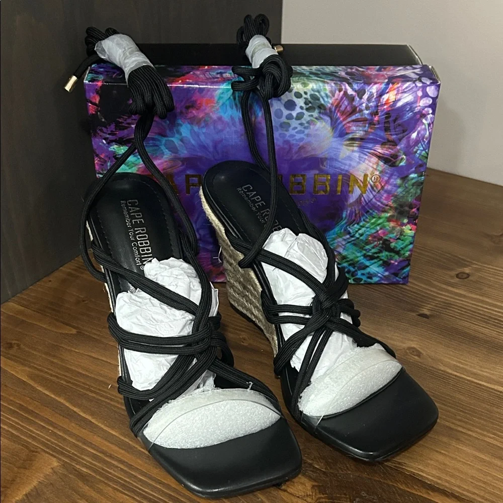 Cape Robbin Black Lace-Up Espadrille Wedge Sandals new in box size 10